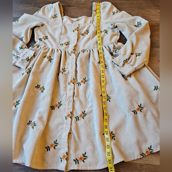 Listicle Cream Romantic Flower Embroidery Corduroy Baby Doll Dress size Small - Picture 10 of 11